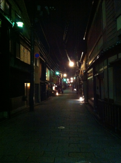20120806-021406
